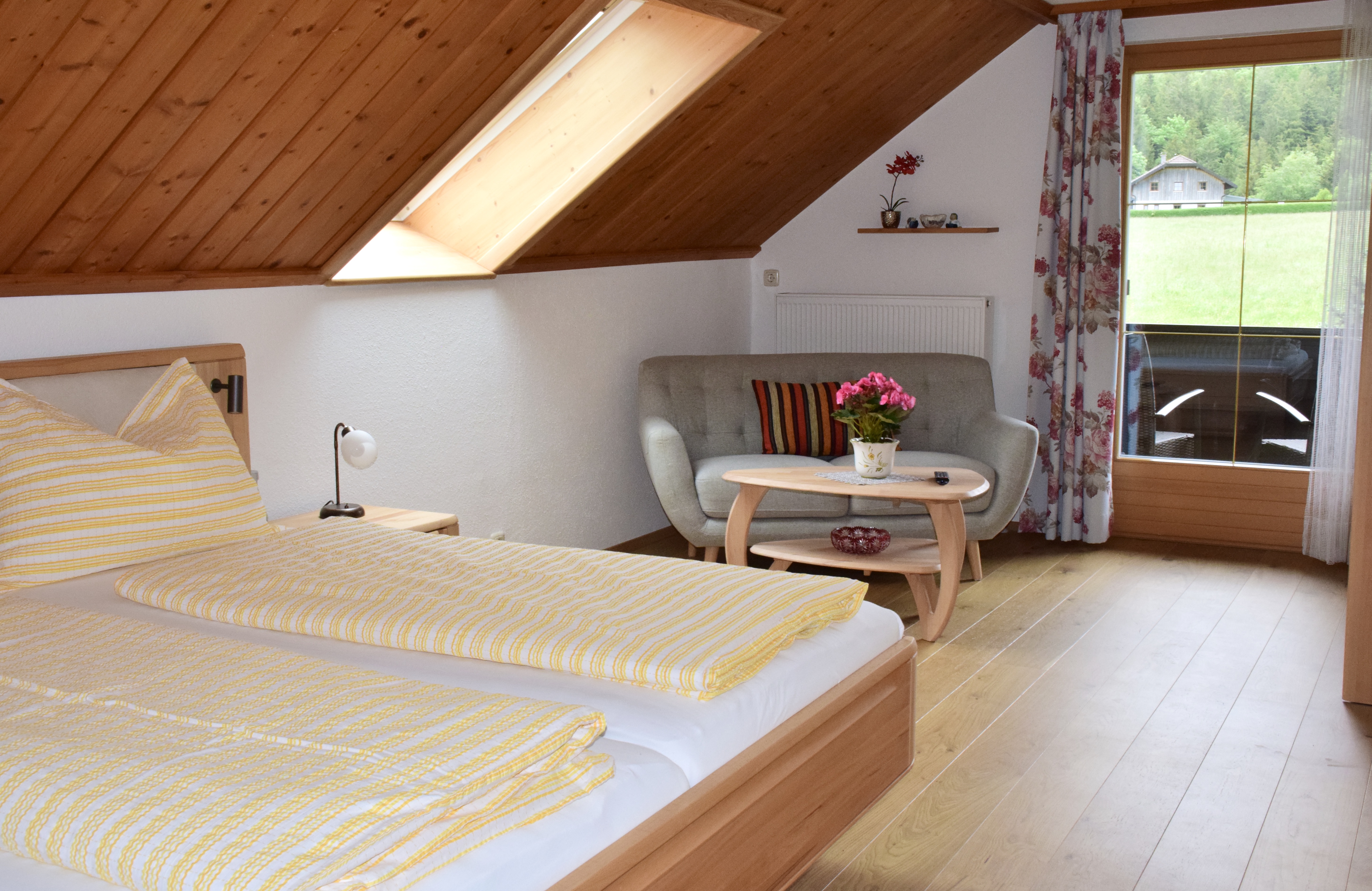 pension honenau room